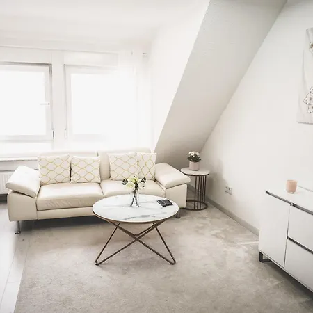 Luxus Maisonette Am See, Wehome Premium Sankt Leon-Rot