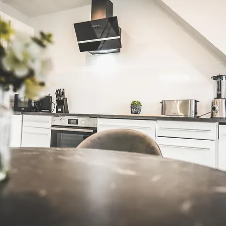 Luxus Maisonette Am See, Wehome Premium * Sankt Leon-Rot