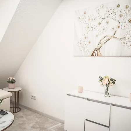 Apartment Luxus Maisonette Am See, Wehome Premium Sankt Leon-Rot