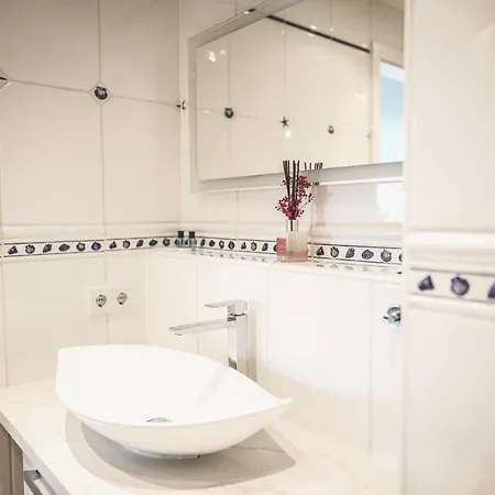 Luxus Maisonette Am See, Wehome Premium * Sankt Leon-Rot