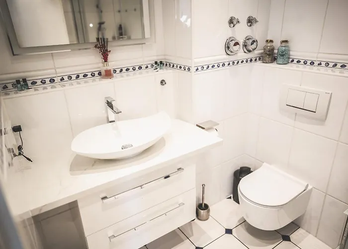 Luxus Maisonette Am See, Wehome Premium Appartement Sankt Leon-Rot